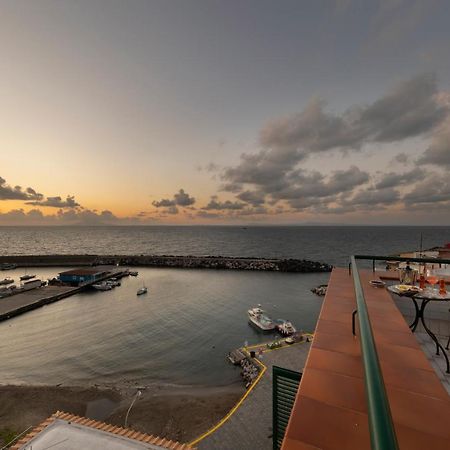 Relais Del Mare Con Terrazza Fronte Mare Free Parking Leilighet Massa Lubrense Eksteriør bilde
